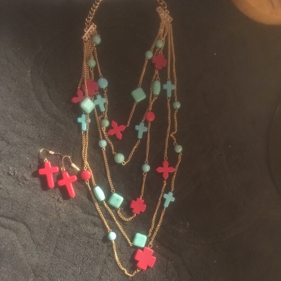 5 Layer Turquoise Necklace - Picture 2 of 4